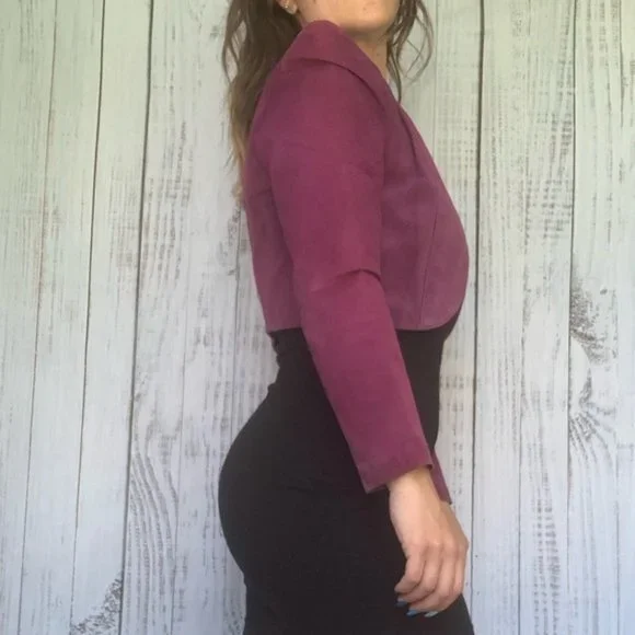 Danier Burgundy-Purple Cropped Suede Blazer Jacket - Picture 3 of 5